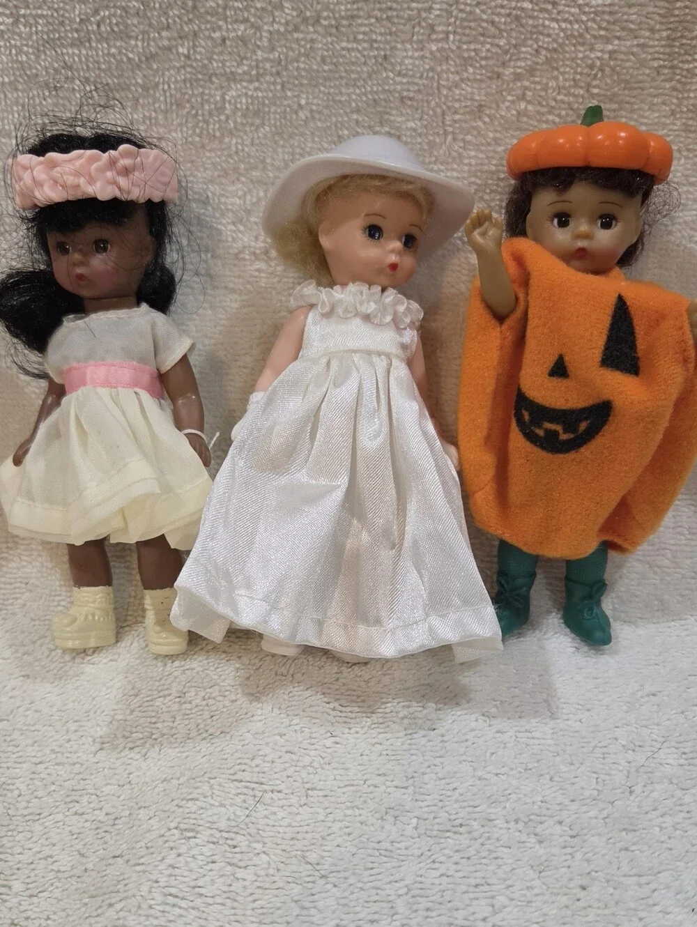 MADAME ALEXANDER DOLLS (5) FROM MCDONALDS 2002-2003